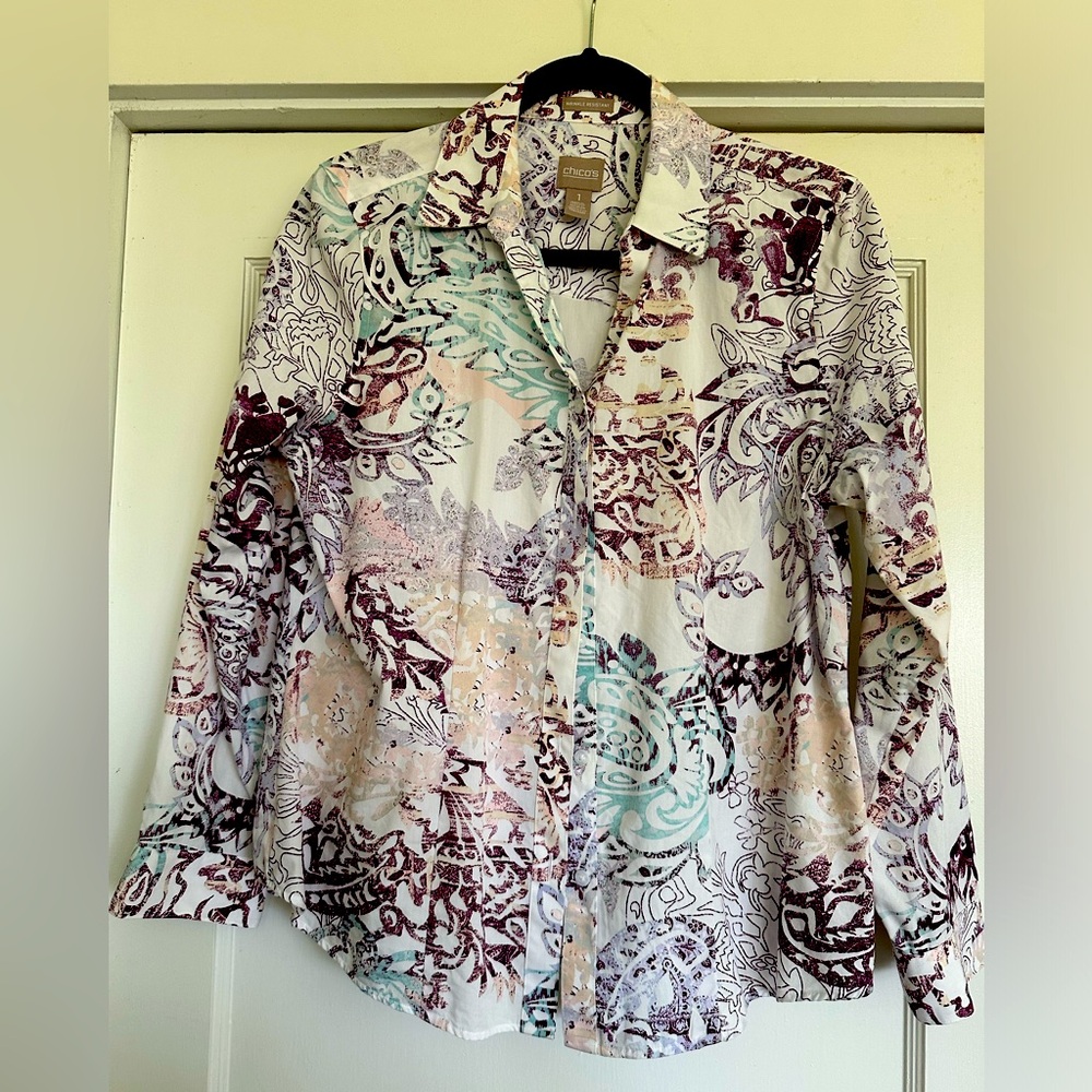 Chico's Women's Cotton Button Down Blouse white with purple designs, size 1